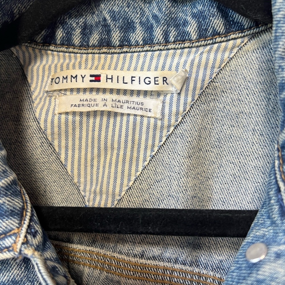Vintage Tommy Hilfiger  Denim Jacket size XL - Picture 3 of 10
